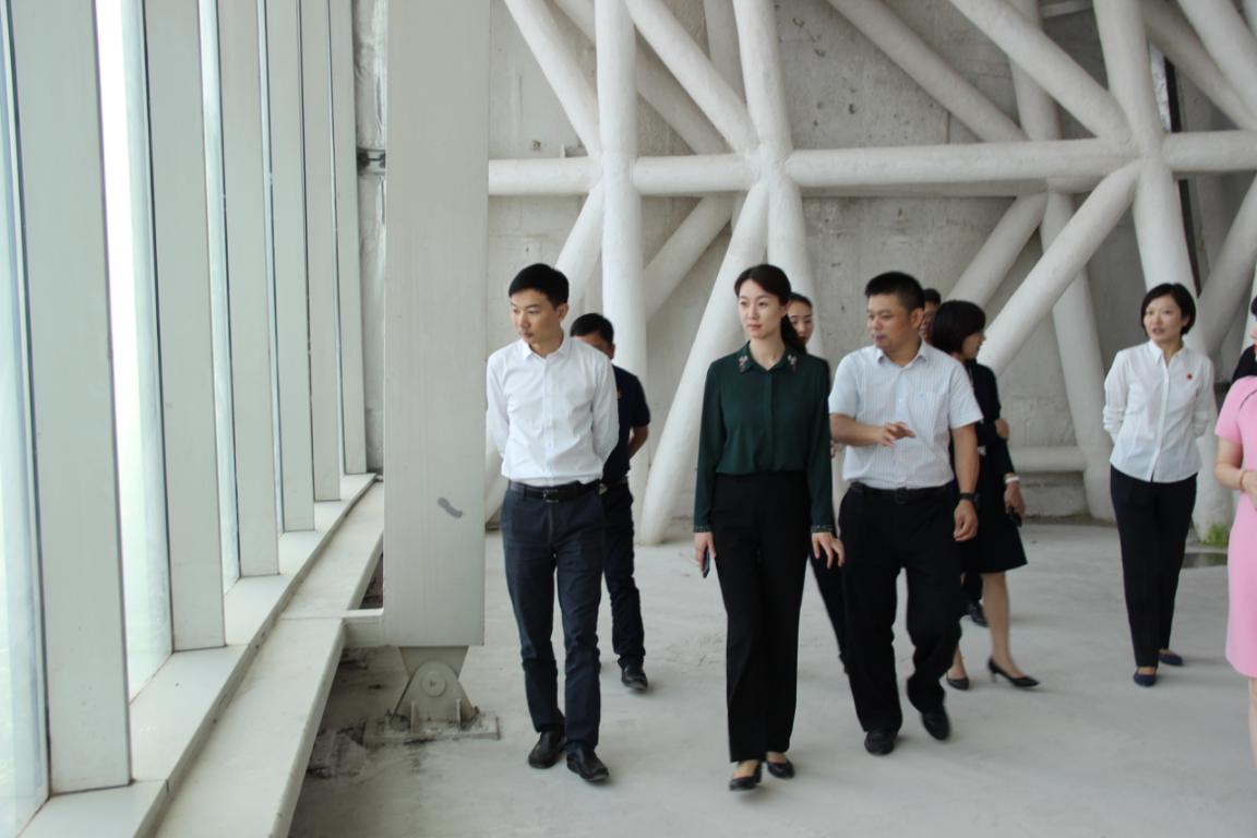 團(tuán)省委副書記陳立、團(tuán)市委書記柳新一行調(diào)研武漢中央商務(wù)區(qū)共青團(tuán)工作