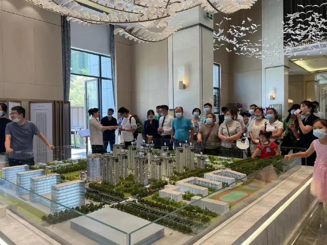 有一種拼搏,叫永不停歇 | 城建置業(yè)端午奮戰(zhàn)贏捷報